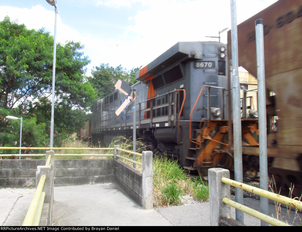 VLI 8670